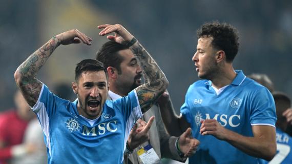 Napoli, follia a Parma: tre legni, tanta tensione e dallo psico-dramma al sorriso