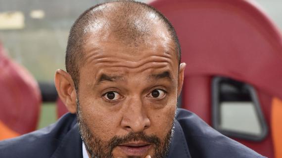 Nuno Espirito Santo scricchiola al Forest: "Il rapporto con Marinakis non è più lo stesso..."