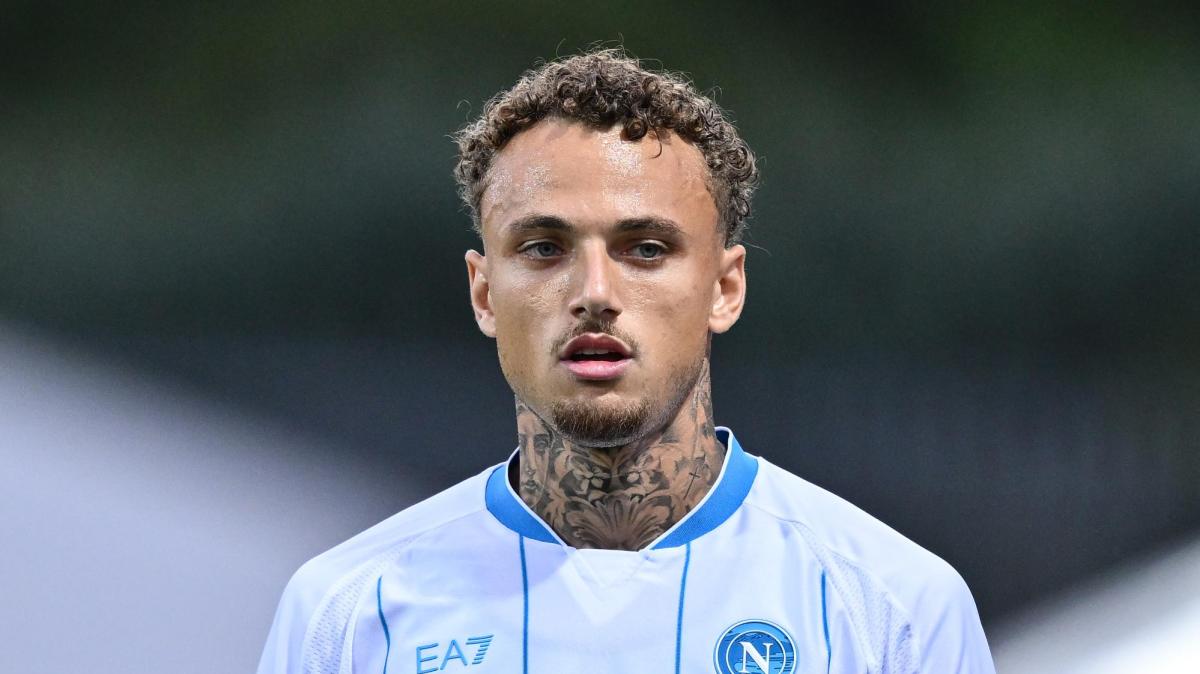 Napoli, l'Ajax fa sul serio per Lang: la cessione di Godts al PSG può sbloccare l'affare