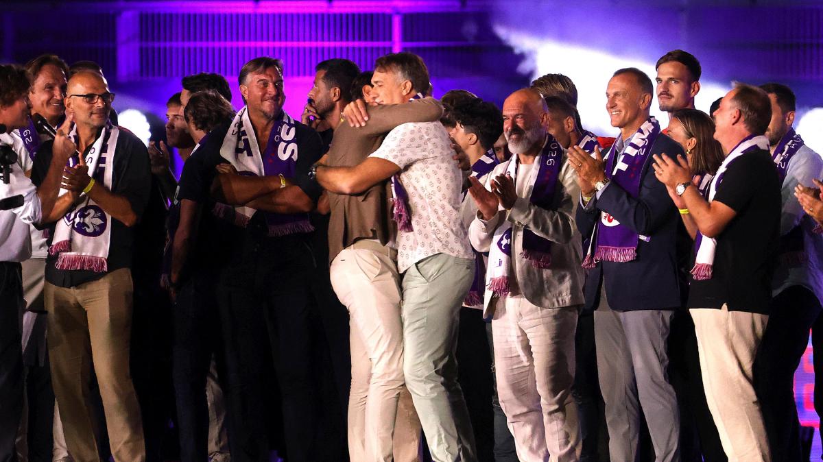 Fiorentina, centenario della discordia. Il figlio dell'ex Segato: "Triste dimenticare gli eroi del '57"