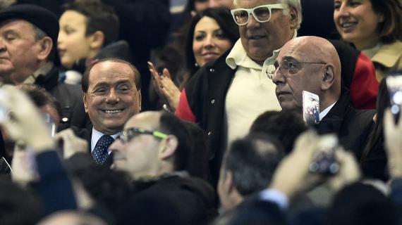 Questa volta non vince la scaramanzia. Berlusconi in tribuna per Brescia-Monza