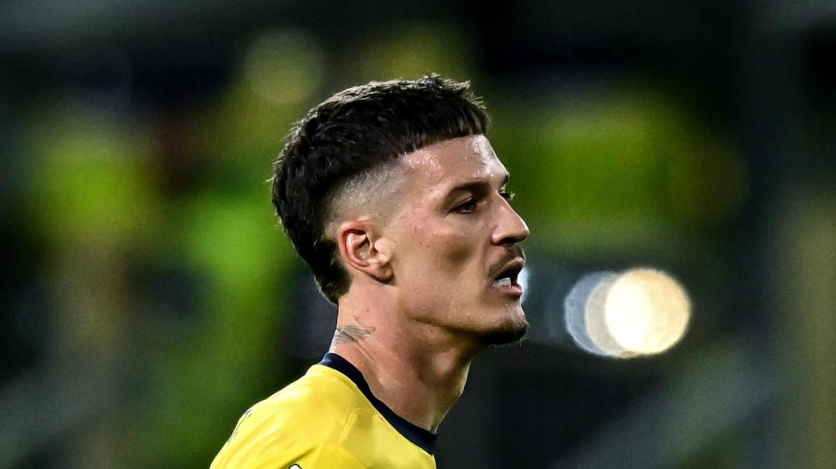 PSV, niente... +20 in vetta: Dennis Man non basta, il Volendam vince 2-1. La classifica in Eredivisie