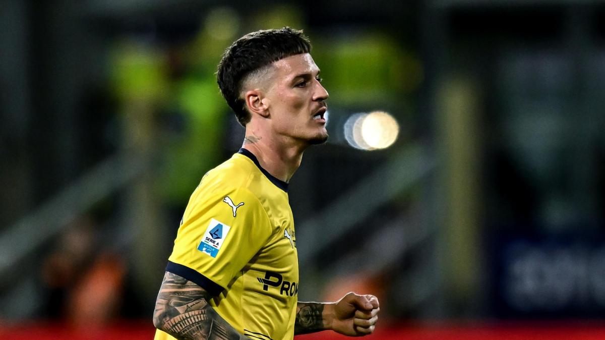 Dennis Man cresce al PSV. Grazie all'arrivo della ragazza e l'infortunio di Van Bommel
