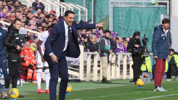 Palladino toglie Gudmundsson per Beltran sull'1-1 di Fiorentina-Torino e il pubblico fischia