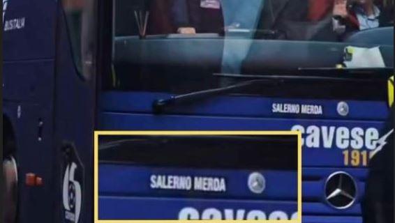 Cavese, adesivo offensivo sul pullman per Salerno: club innocente. La ricostruzione