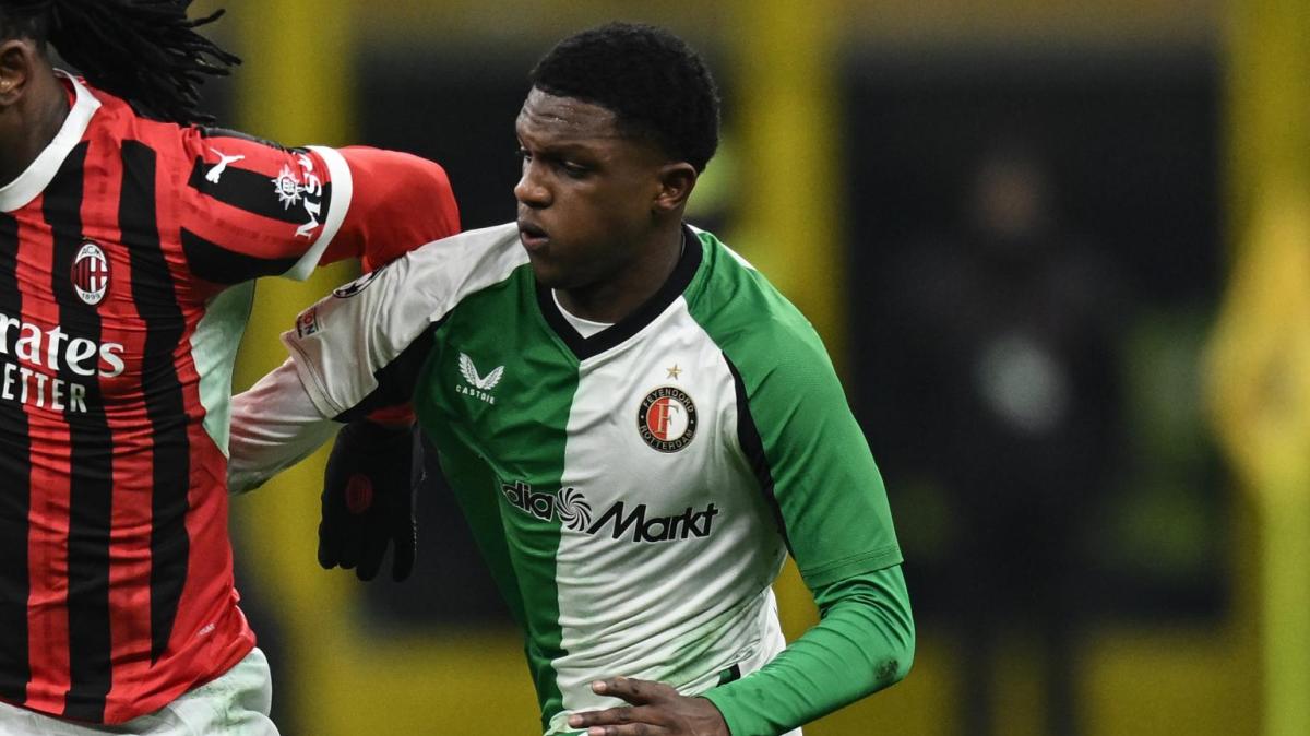 Roma, alzata l'offerta a 29 milioni per Read: entro 48 ore la risposta del Feyenoord