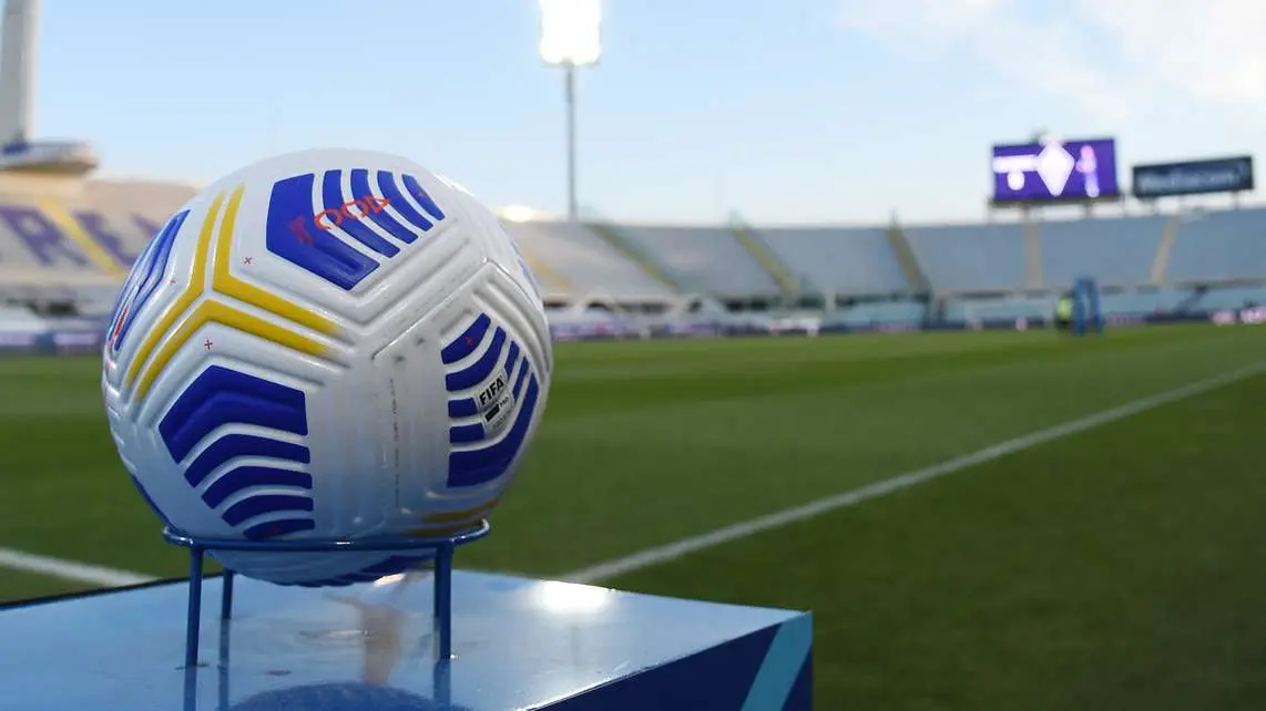 Taglio della Serie A da 20 a 18 squadre: una mossa che non fa gol. Solo 5-6 club favorevoli