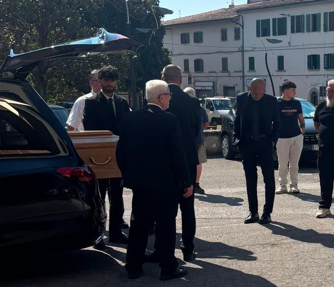 Lutto Spalletti, i funerali della madre Ilva: Juventus in prima fila