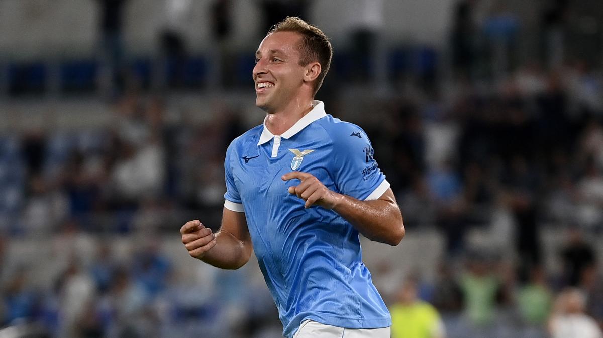 Lazio, Frattesi: "Non mi aspettavo di partire così forte, sarà dura restare lì"