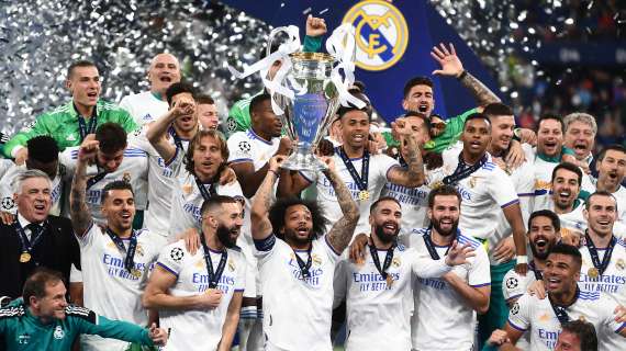 FOTO - La Champions alzata al cielo da Marcelo e la gioia di Ancelotti per la vittoria