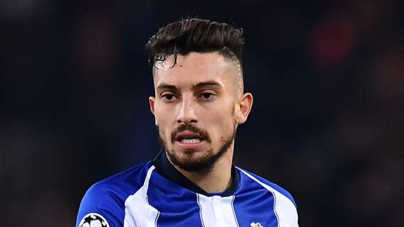 UFFICIALE: Siviglia, sistemata la fascia sinistra. Ecco Alex Telles dal Man United