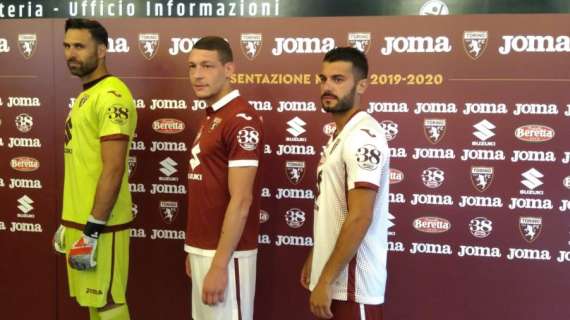 FOTO - Torino, presentate le maglie 2019-20 firmate Joma