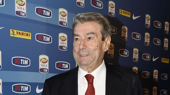 Spinelli: "Aiuterò di nuovo il Livorno perché i 21 anni della mia gestione non vadano in fumo"