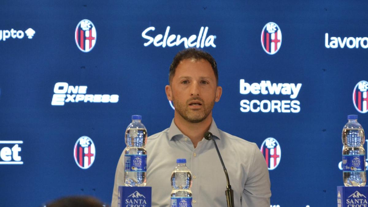Bologna, Tedesco: "Voglio divertirmi con un calcio propositivo. Orgoglioso di essere qui"