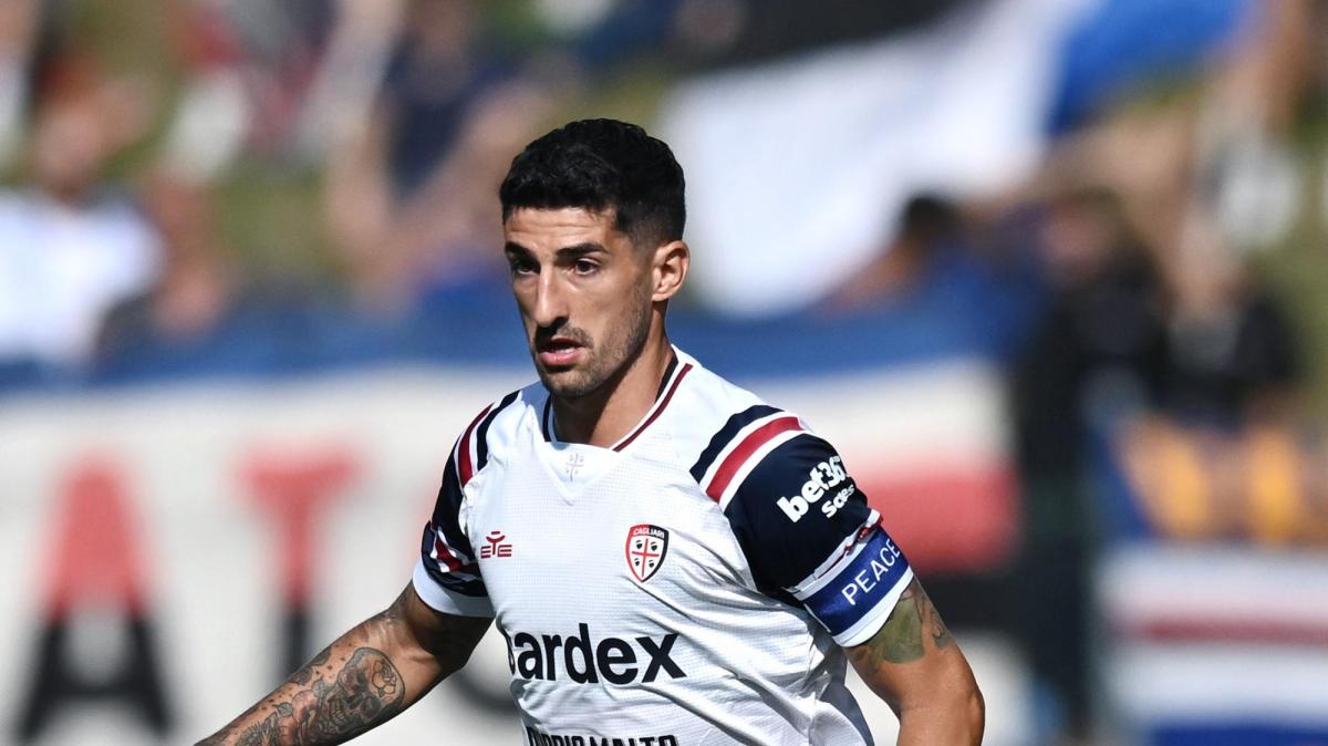 Deiola sbaglia il rigore, ma segna sulla ripetizione: Cagliari-Arezzo 1-0 all'intervallo