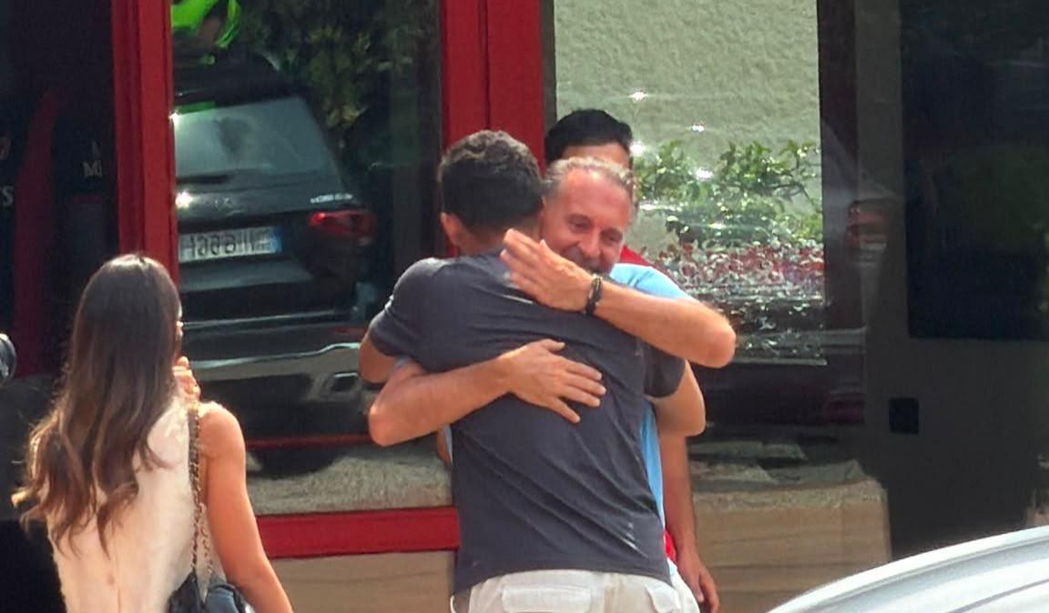 Gonçalo Ramos a Milanello per un saluto: accolto da Cardinale e Ruben Amorim