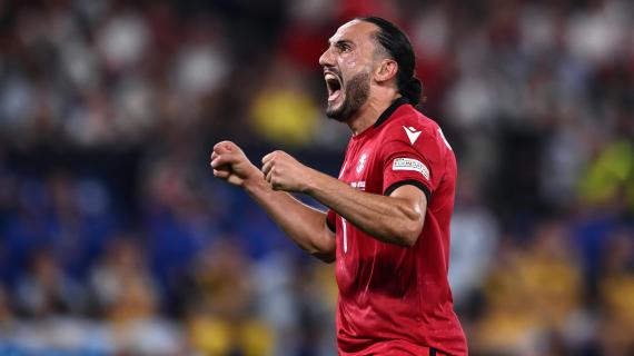 Sporting scatenato, ufficializzati 5 acquisti per il 2025/26: c'è anche Kochorashvili