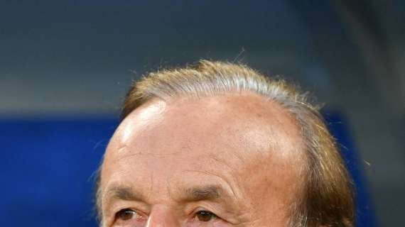 Ct Nigeria spaventa il Napoli: "Lussazione alla spalla per Osimhen, starà fuori qualche settimana"