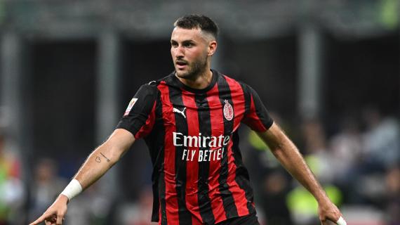 Milan, Gimenez: "Gioco nella squadra dei miei sogni, mai pensato di andare via"
