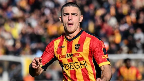 Lecce, Krstovic incorona Dorgu: "È incredibile. Assomiglia un po' a Theo Hernandez"