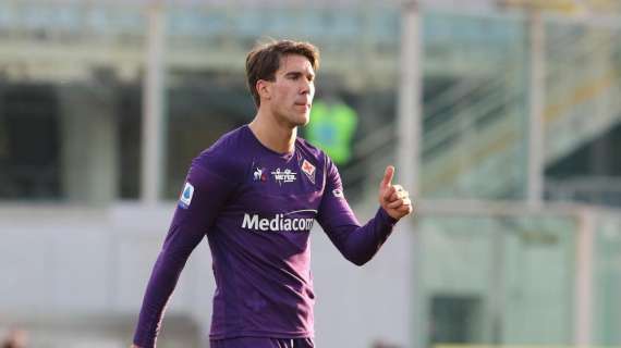 Fiorentina, Vlahovic verso il rinnovo fino al 2025: il club vuole l'opzione per l'anno successivo