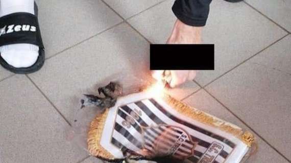 Bruciato gagliardetto del Trestina nello spogliatoio del Città di Castello, arrivano le scuse