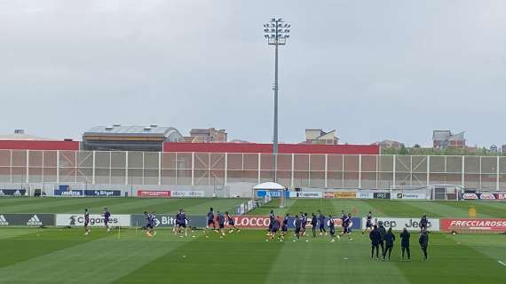 TMW - Juventus, rifinitura pre Sporting: presente anche Vlahovic. Al lavoro con i compagni