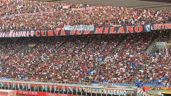 Milan-Brescia, striscione a San Siro per Mihajlovic: "Forza Sinisa"