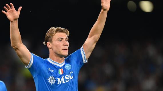 Champions, il Napoli vince con la doppietta di Hojlund. Il Corsport in apertura: "Hojlandia"