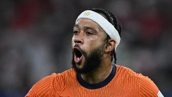 Depay bloccato in Brasile: derubato del passaporto, raggiungerà l'Olanda in ritardo