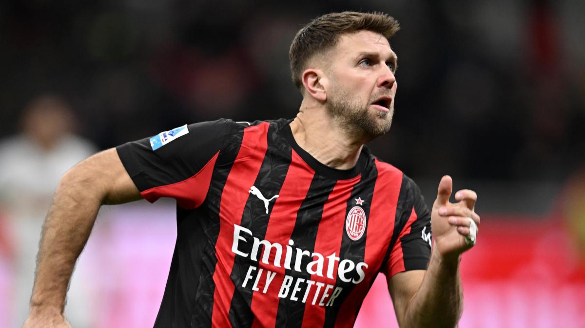 Battuto il Lecce 1-0, Max a -3 dalla vetta. QS in apertura: "Milan, salto da Scudetto"