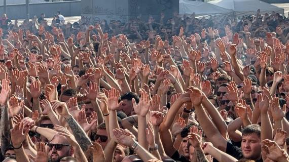 Milan, il primo coro della contestazione è per... Maldini. I tifosi cantano: "Paolo olé"