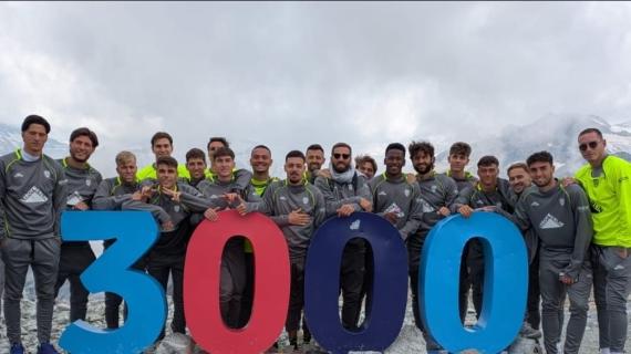Cagliari, giornata libera in ritiro: la squadra sale in vetta al rifugio Glacer