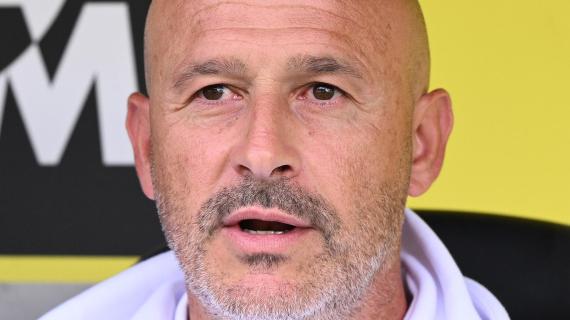 Bologna da sistemare alle estremità: la difesa subisce quasi sempre, l'attacco ancora non segna