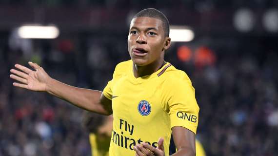 PSG, Mbappé come Sheva: è il 2° a segnare una tripletta al Camp Nou in Champions