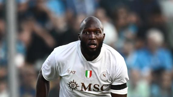 Romelu Lukaku va ko: almeno tre mesi di stop. Il Napoli cerca un nuovo bomber