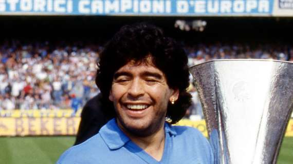 Addio Maradona, atteso oltre un milione di persone in visita presso la camera ardente