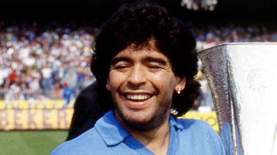 Un anno senza Maradona: da Simeone a Voeller, il commosso ricordo dei grandi del calcio