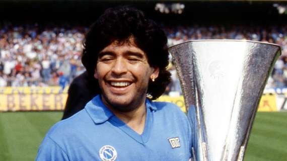Addio a Maradona, De Giovanni: "L’unico che da Napoli non ha preso ma ha solo dato"