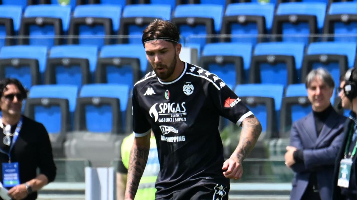 Widzew Lodz, Wisniewski: "Convinto dal progetto. Ero ansioso di iniziare una nuova sfida"