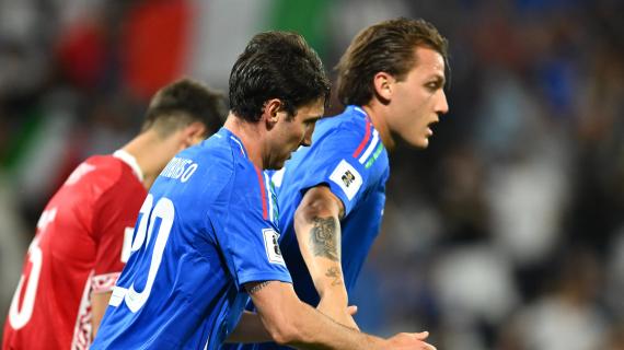 Bergamo non dimentica: applausi per Mateo Retegui durante il riscaldamento