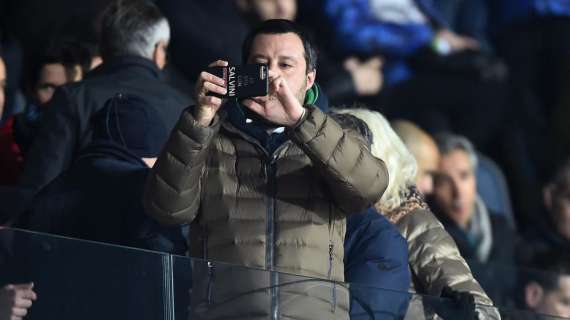 Salvini: "Mi duole ammetterlo, ma invidio l'Inter che ha preso Conte"