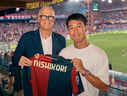 Dal tennis... al 'Ferraris'. Il Genoa ha un tifoso speciale: il tennista Kei Nishikori 