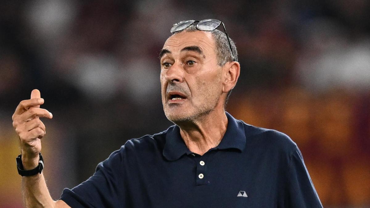 Atalanta, Sarri: "Il rosso a Gaetano? Un errore, forse siamo antipatici all'arbitro"