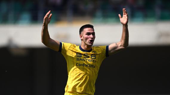Hellas Verona quasi salvo, Lecce in piena bagarre: la sfida del Bentegodi finisce 1-1