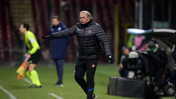 Salernitana, Castori: "Vittoria frutto del lavoro, non vedo l'ora della Serie A"
