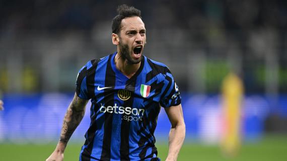 Inter, Calhanoglu: "Triplete? La mentalità del mister è giusta, ci dobbiamo provare"