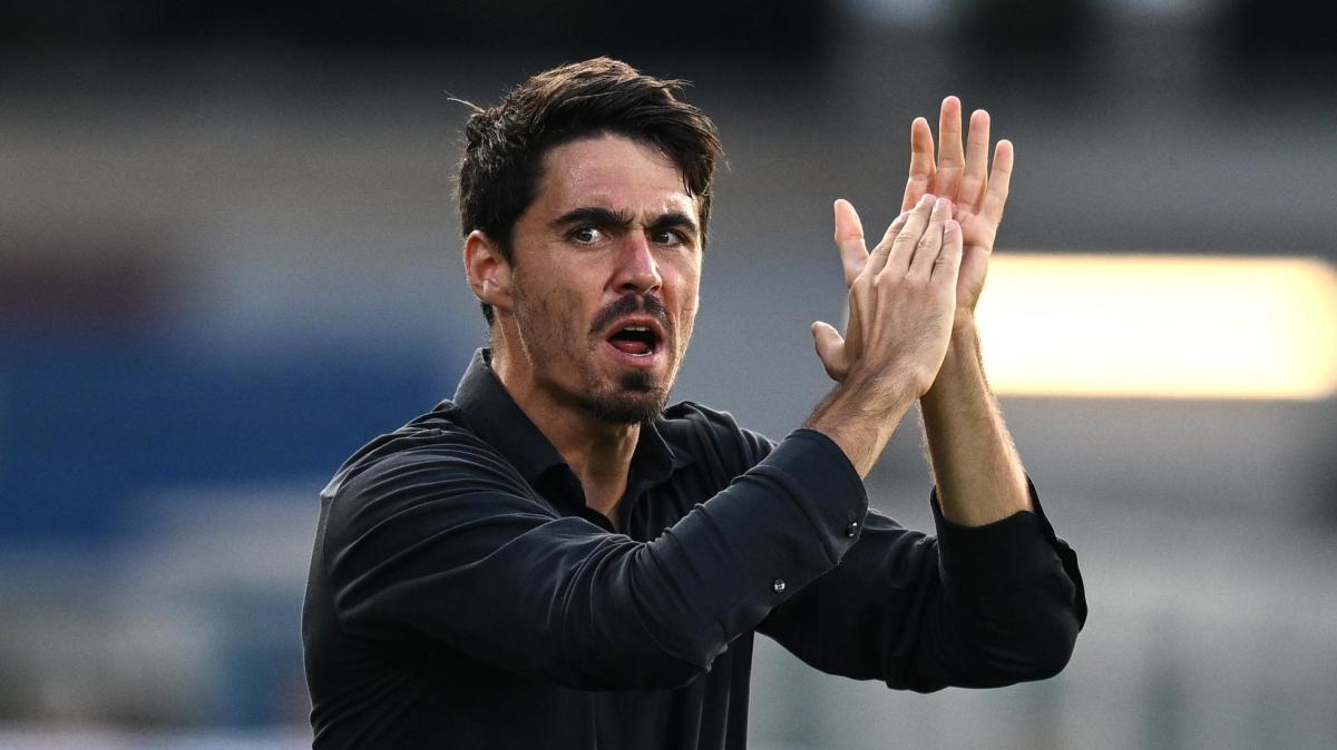 Parma, Cuesta: "Out Bernabé per infortunio. Tempo? Io mi concentro sul Genoa"