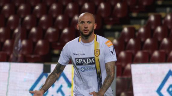 UFFICIALE: Pro Vercelli, cessione a titolo definitivo al Taranto per Simone Calvano