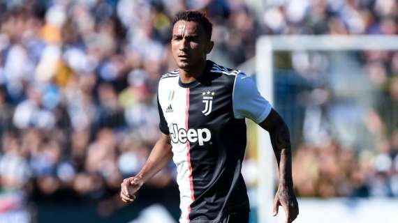 Juventus, Danilo sottolinea: "Sarri come Guardiola, ha bisogno di tempo"